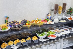朝食ビュッフェ
