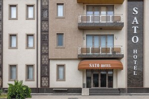Front of property - Sato Tashkent (Tashkent)