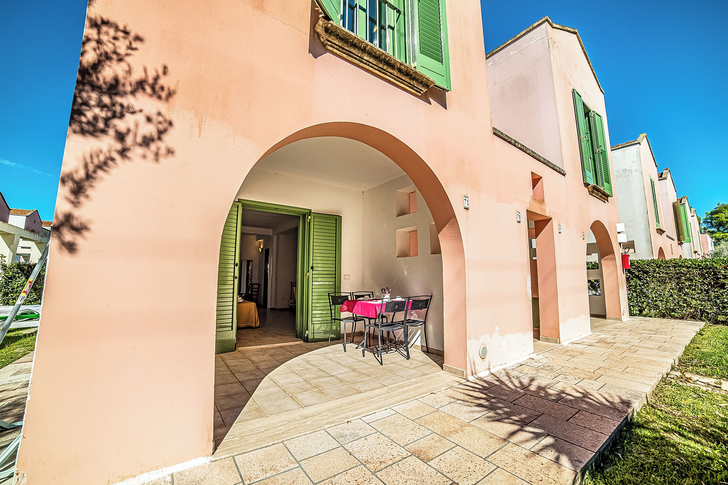 Family Studio (Borgo Primizia M17 Pool And Sea) | Outdoor dining