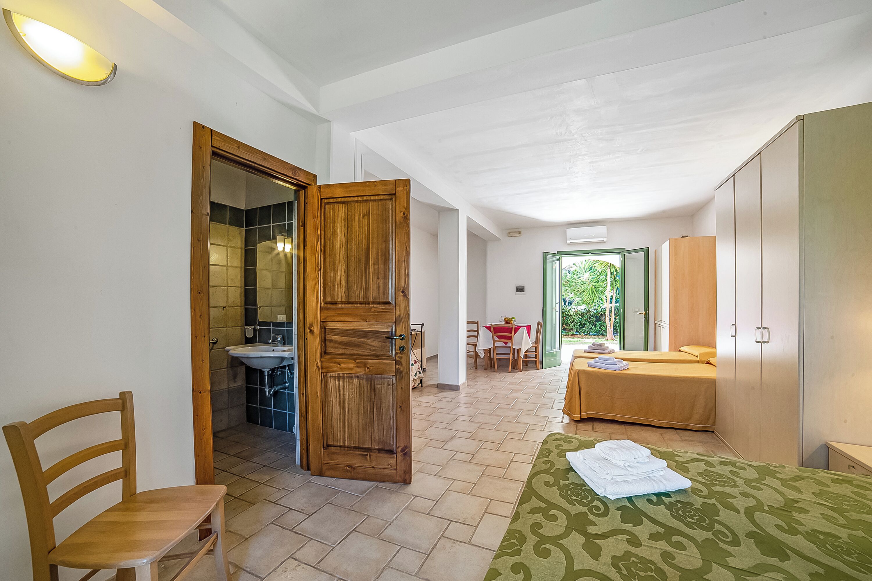 Family Studio (Family Village M17 Pool And Sea) | 1 bedroom, free WiFi, bed sheets