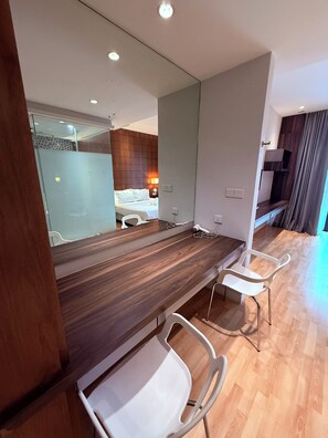 Superior Suite, City View | Room amenity - D'Majestic Place by Roomy (Kuala Lumpur)