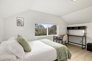 4 chambres, bureau, fer et planche à repasser, Wi-Fi gratuit