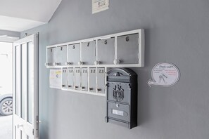 Pintu masuk interior