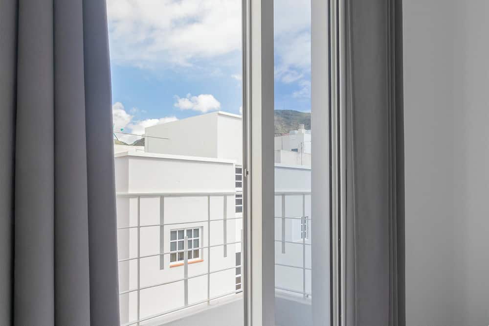 TENERIFE URBAN ROOMS