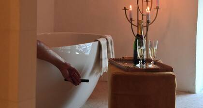 Luxury 18th century mansion with private pool