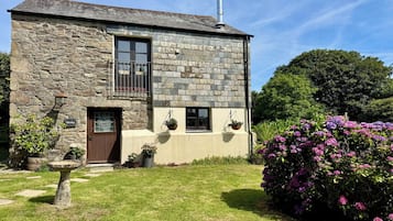 Cottage | Exterior