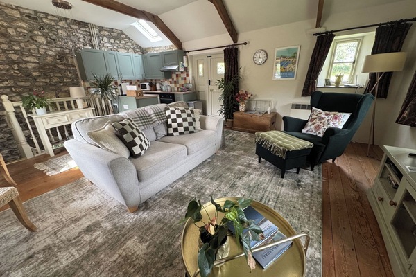 Cottage | Interior