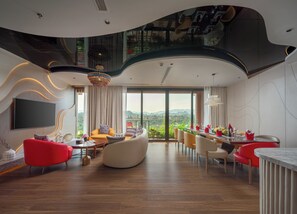 Literie de qualité supérieure, coffres-forts dans les chambres