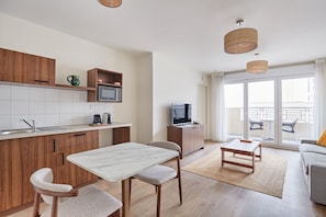 Free WiFi, bed sheets - ApartHotel Paris Levallois Maurice Ravel (Levallois-Perret)