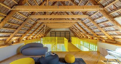 Cozy & Stylish Studio