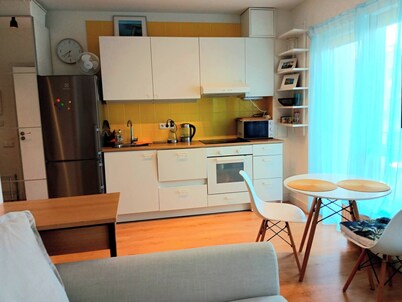 Good Price Location, Self Check-in Tidy & Cozy Flat