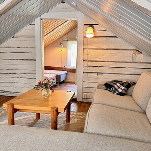 1 sovrum, värdeförvaringsskåp på rummet och strykjärn/strykbräda