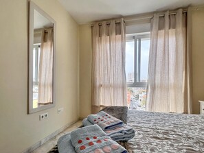 1 bedroom, free WiFi, bed sheets