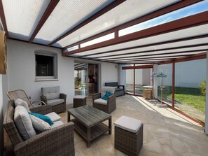 Terrace/patio - House with veranda, private garden, 2 bedrooms - Near center and ocean (Saint-Jean-de-Monts)