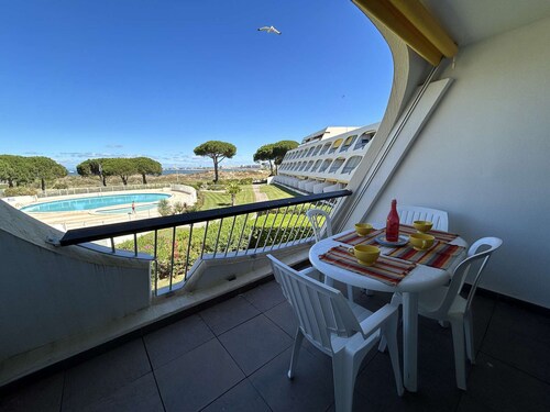 Studio for 2 in Port Camargue, sea view