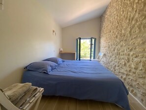 2 chambres, bureau, fer et planche à repasser, Wi-Fi