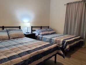 2 habitaciones, tabla de planchar con plancha y wifi gratis