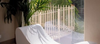 Designer B&B, near the sea and Matera, with outdoor pool, garden and spa