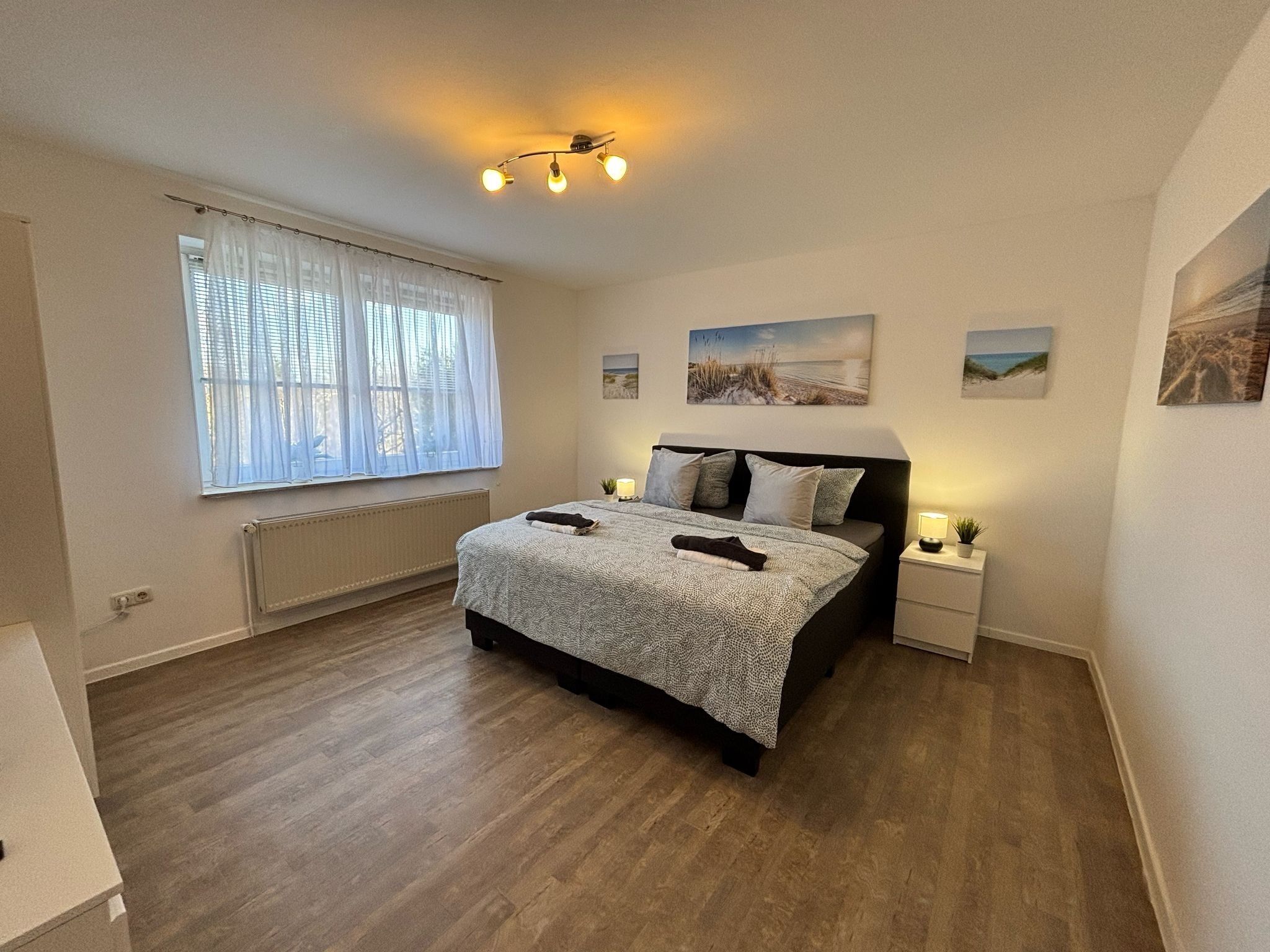 2 slaapkamers, reisbedje, gratis wifi, beddengoed