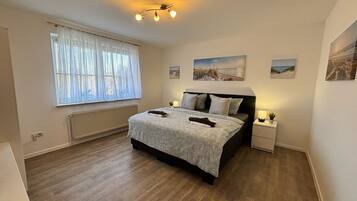 2 slaapkamers, reisbedje, gratis wifi, beddengoed