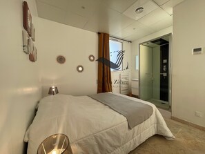 3 Schlafzimmer, Bügeleisen/Bügelbrett, Reisekinderbett, kostenloses WLAN