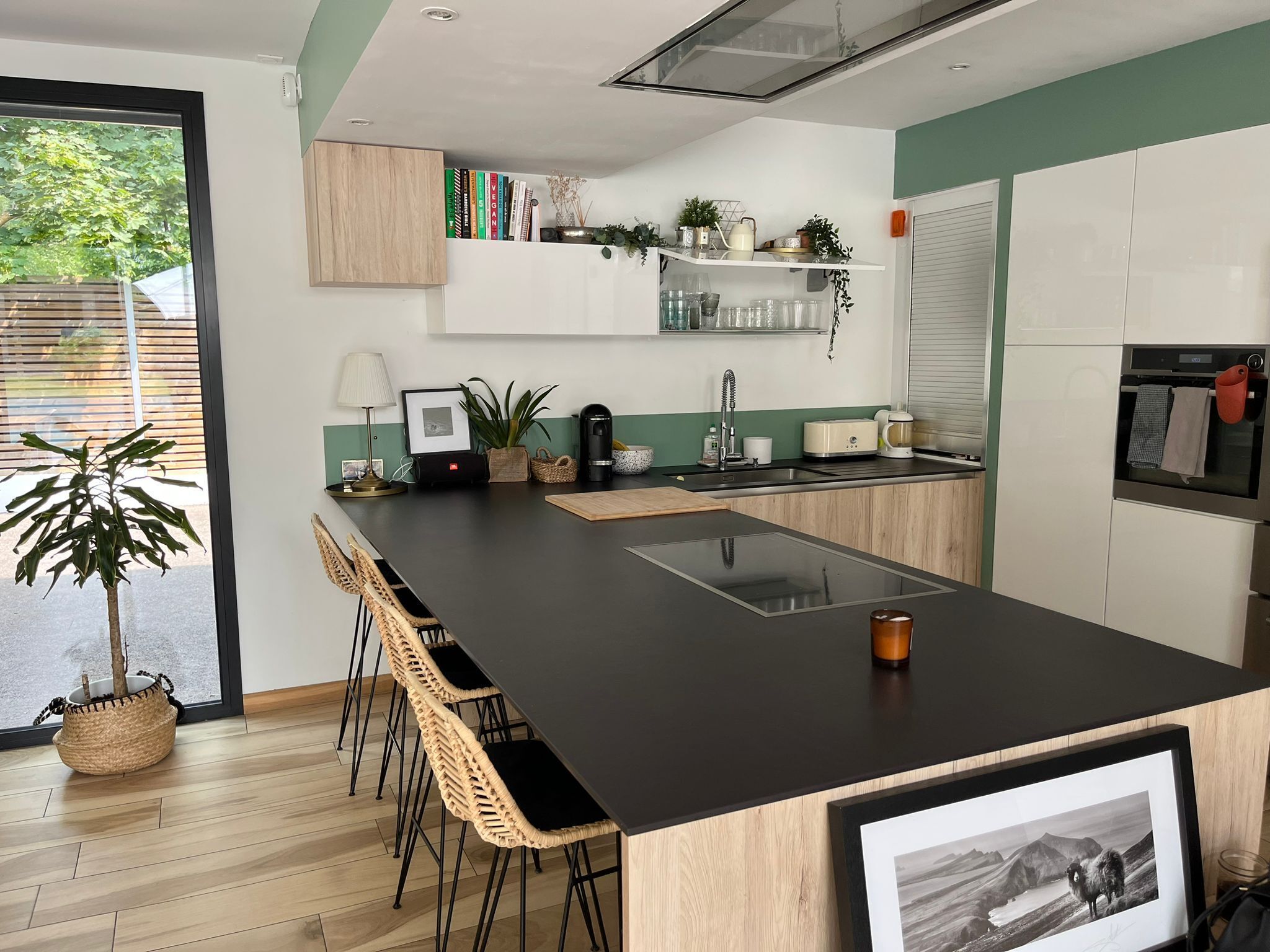 Mikrowelle, Ofen, Geschirrspüler