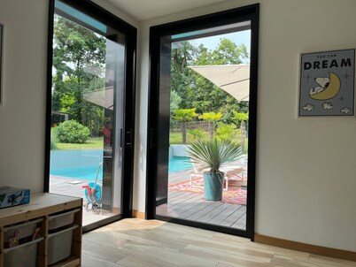 VILLA piscine à proximité de Lyon