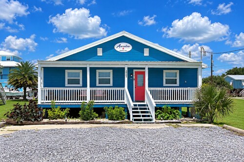 Auralee Unit 1 - Beach Access - Island Realty