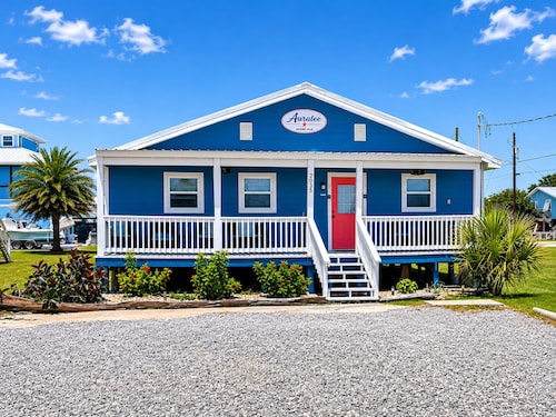 Auralee Unit 1 - Beach Access - Island Realty