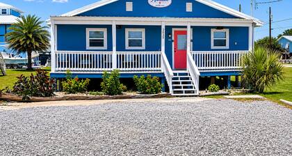Auralee Unit 1 - Beach Access - Island Realty