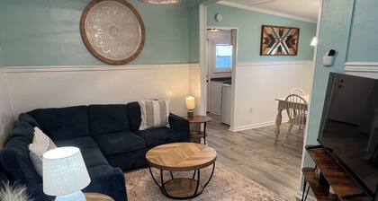 Auralee Unit 1 - Beach Access - Island Realty