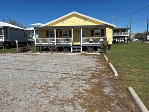 Exterior - Auralee Unit 1 - Beach Access - Island Realty (Grand Isle)