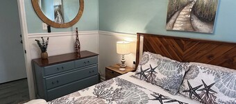 Auralee Unit 2 - Beach Access - Island Realty