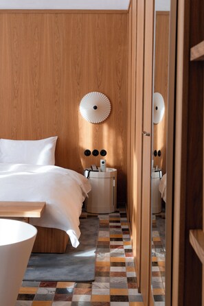 Soundproofing, iron/ironing board, free WiFi - bellhop Tbilisi (Tbilisi)