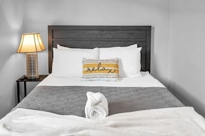 3 chambres, fer et planche à repasser, Wi-Fi gratuit, draps fournis