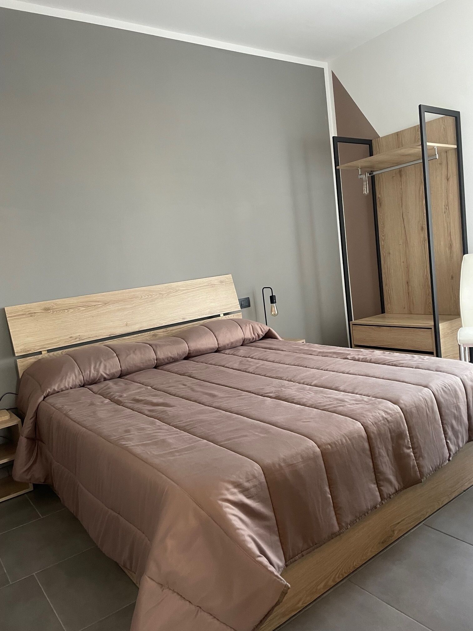 Triple Room | Premium bedding, individually decorated, individually furnished, desk