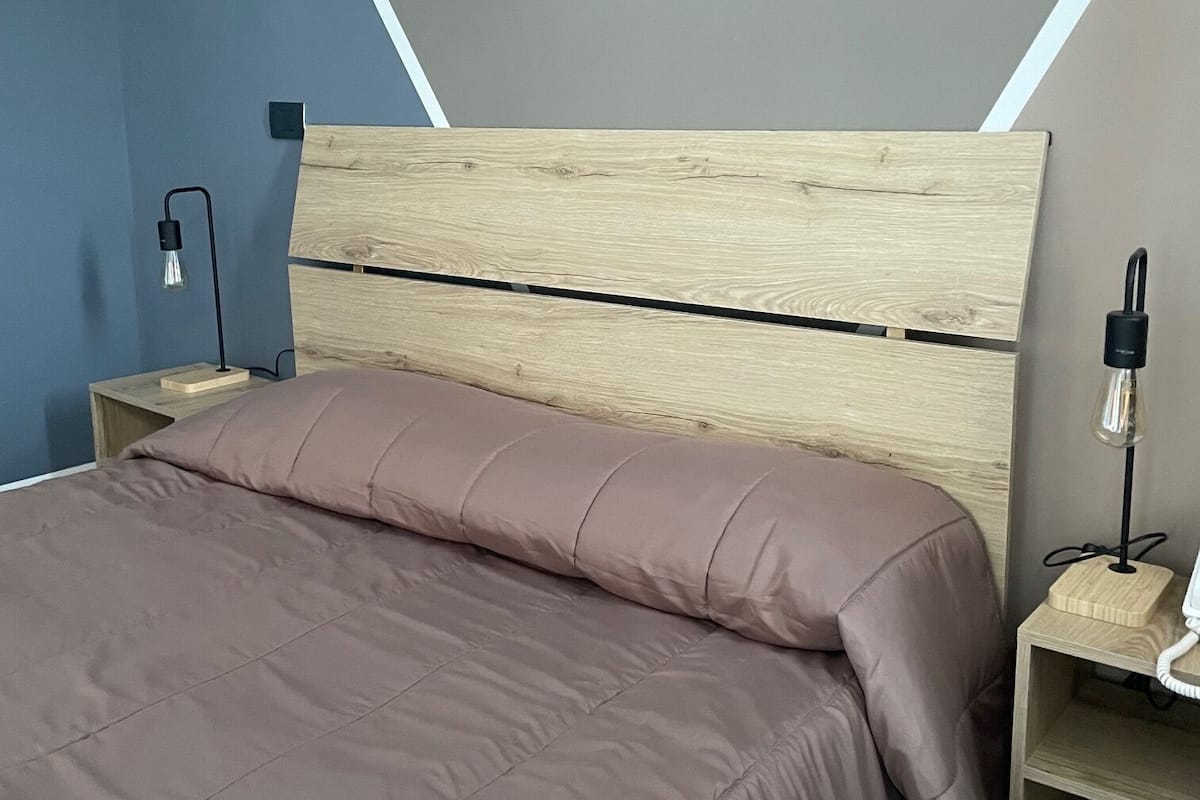 Kamer, toegankelijk voor rolstoelgebruikers | Luxe beddengoed, individueel gedecoreerd, individueel gemeubileerd
