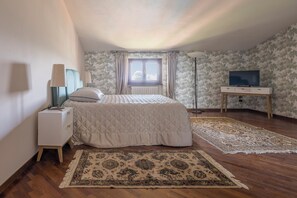 5 bedrooms, free WiFi - Villa Alessia Pool Wellness And Nature  (Massa e Cozzile)