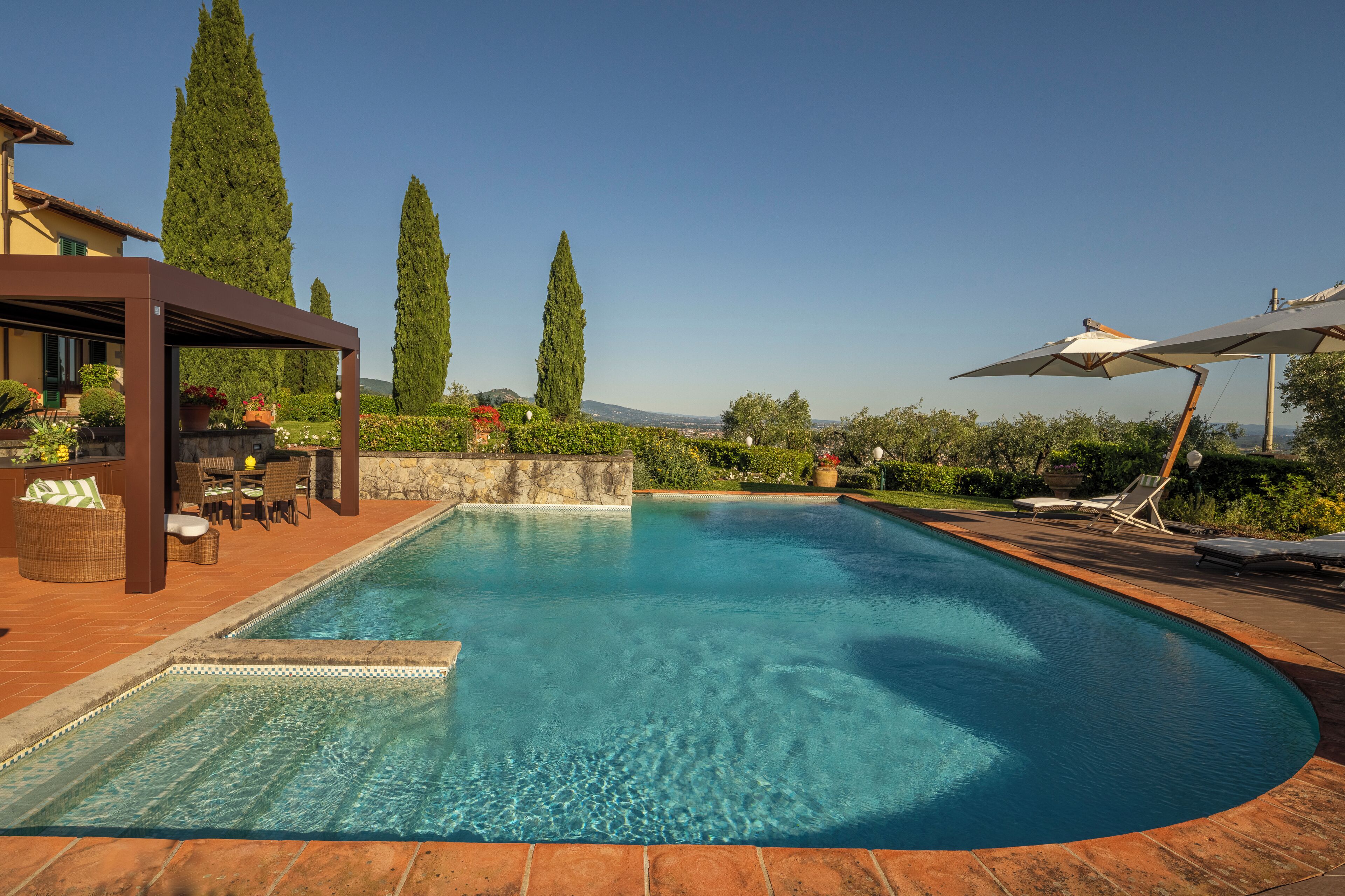 Seasonal outdoor pool