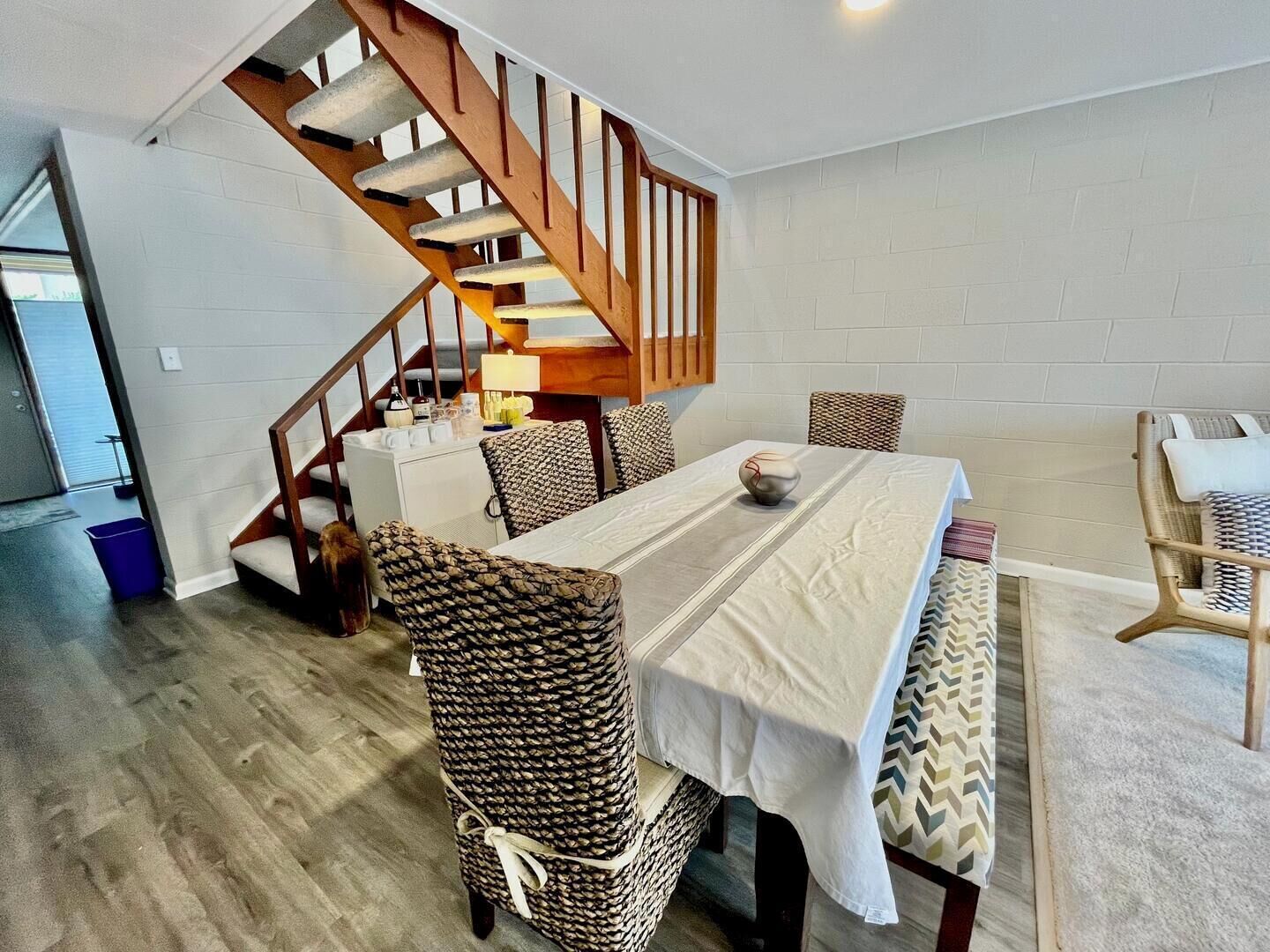 Townhome, Multiple Beds, Pool Access, Beach View (S. RODNEY 25) | Dining