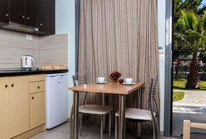 Frigorífic i microones 