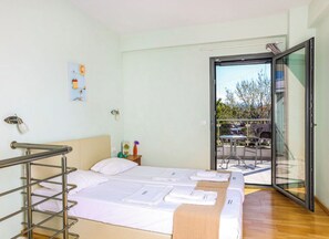 Free WiFi - Aquarius Nikiti (Nikiti)