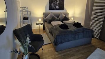 1 Schlafzimmer, Schreibtisch, kostenloses WLAN, Bettwäsche