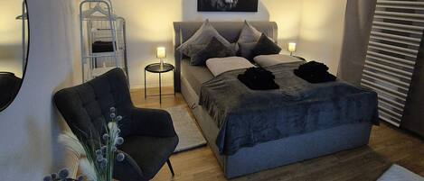 1 chambre, bureau, Wi-Fi gratuit, draps fournis