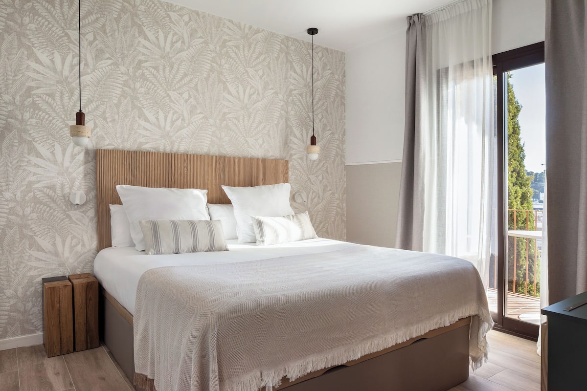 Apartment, 2 Bedrooms, Terrace, Sea View