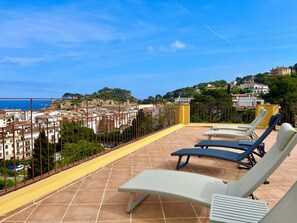 Sun deck - Feelathome Vil-la Romana (Tossa de Mar)