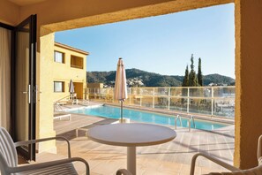 Apartment, 1 Bedroom, Pool View | Terrace/patio - Feelathome Vil-la Romana (Tossa de Mar)