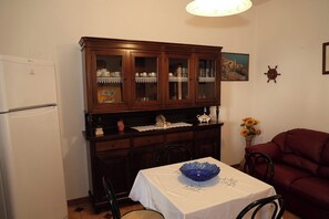 Dining - Breath By Angelo's Holiday Homes (Torre San Giovanni)