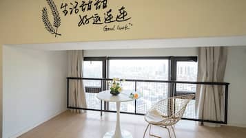 Appartement, 3 slaapkamers | 3 slaapkamers, een bureau, gratis wifi