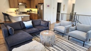 Unclassified image, 2 of 19, button - Snowcreek Resort Vacation Rental 1555 (Mammoth Lakes)